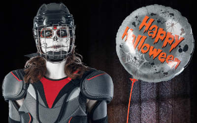 Happy halloween balloon with a guy in a halloween mask